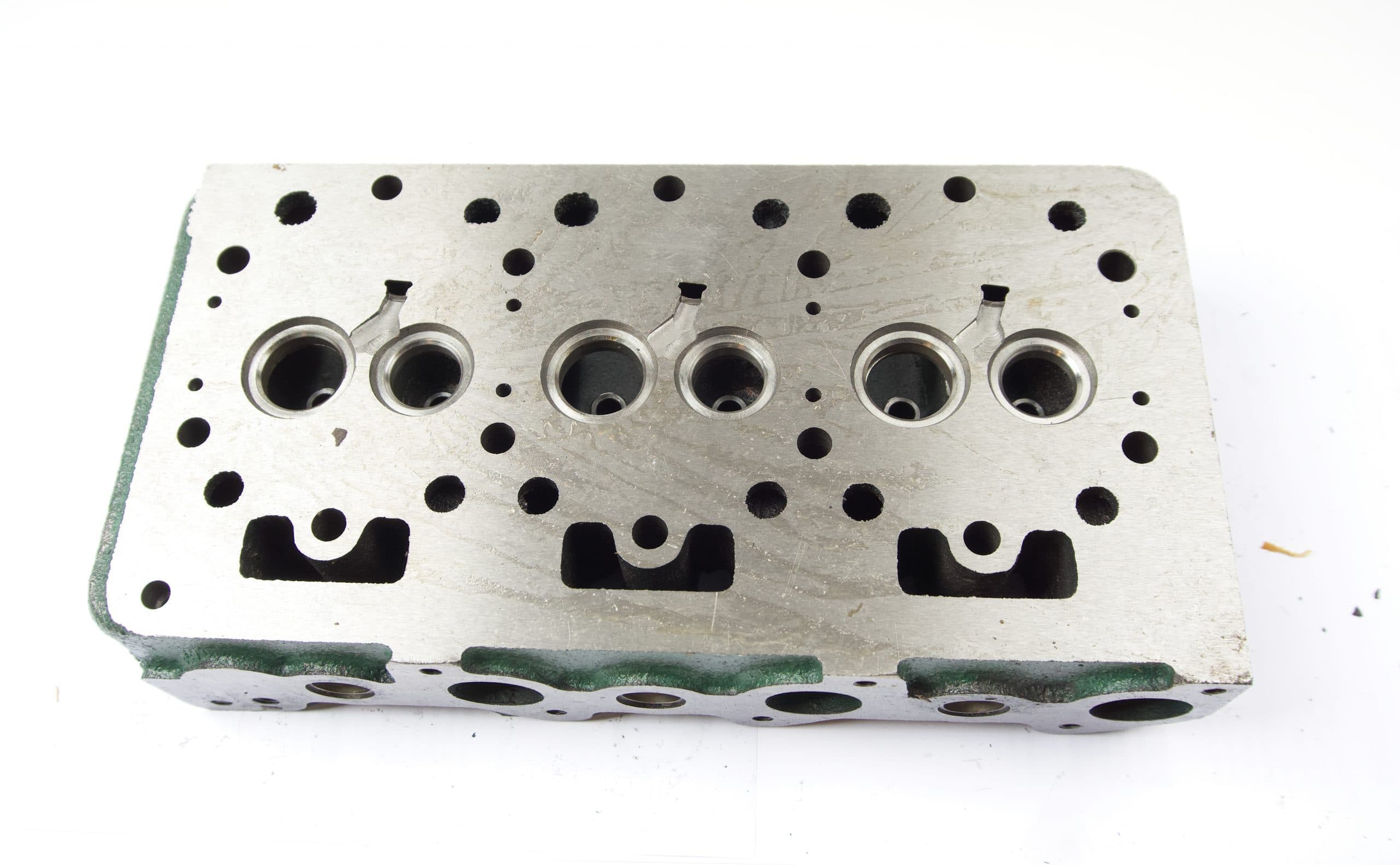 Cilinderkop Kubota B1200 B7001 | D750